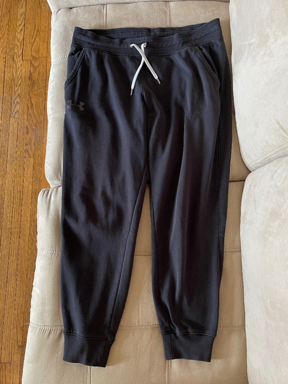 Under Amour Black Drawstring Loosefit Pant - Women's L